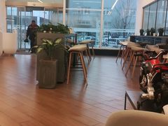 -北京宝诚宝马4S店