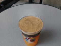 闪光橙橙冰萃咖啡-瑞幸咖啡(稻兴环球科创中心店)