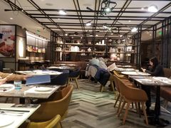 -港丽餐厅