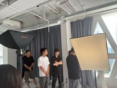 -金夫人化妆摄影职业培训学校