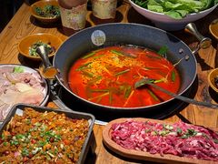 -贵厨酸汤牛肉(小十字店)