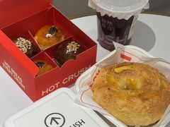 -HOT CRUSH趁热集合·现烤面包(环球港店)