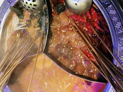 -钢管厂五区小郡肝串串香火锅(人民广场店)