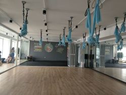 -fit4life girl power studio