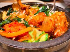 辣白菜五花肉石锅拌饭-七八冷面·延边朝鲜族美食(圣熙八号店)