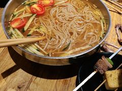 -聚点串吧·北京烧烤(赵登禹路店)