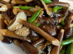 鸡纵菌炒乳瓜-马凯餐厅(长椿街店)