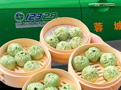 -李与白包子铺(桐梓林店)
