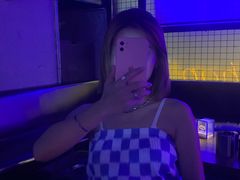 -UP嘻哈酒吧(粉巢店)