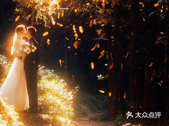 想被秋天卷进温柔的清风里|秋季限定婚纱照