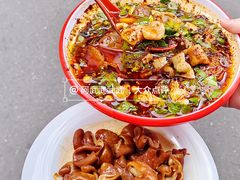 -朱大嘴肥肠血旺(福字街店)