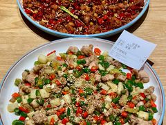 -川堂风·跷脚牛肉·乐山爆炒(宝山日月光店)