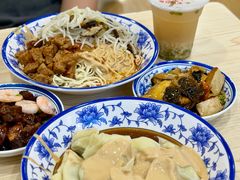 菜肉冷馄饨-美新点心店(陕西北路店)