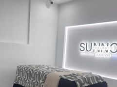 -首脑美容美发化妆美甲培训学校(长沙校区)