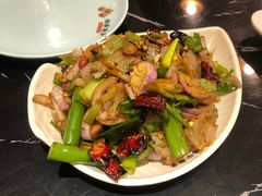 -杨家崴子碳缸烧烤(东三马路店)