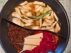 -鸿姐老火锅(疁城新天地店)