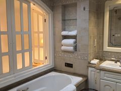 -平湖九龙山庄园圣马可酒店