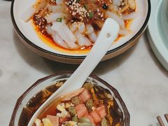 -渝信川菜 · 川味家常菜(财富购物中心店)