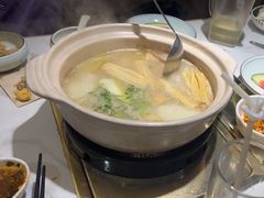 -如一鸡鲍鱼·粤式煲汤(长泰广场店)