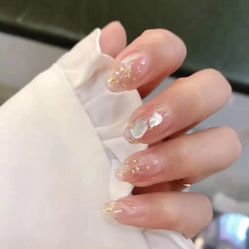 -IDO美甲美睫