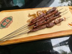 -蚝堡·生蚝海鲜烧烤物种起源•海肠捞饭(刘公岛店)