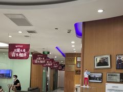 -雅悦齿科(顾村公园店)