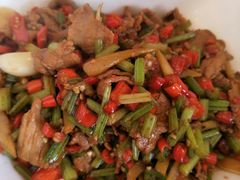 -橘子洲头湘菜馆