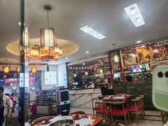 -烧哥美蛙肥肠鱼火锅·十五年社区店