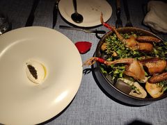 -弦月窗LUNETTE BY AMANDA(复兴路店)