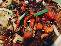 -小鱼儿海鲜港(新村十区店)