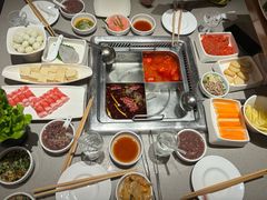 -海底捞火锅(银泰中心店)