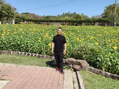 -广州莲花山旅游区