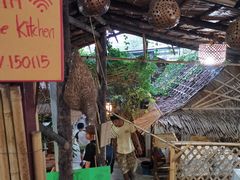 -Jungle Kitchen