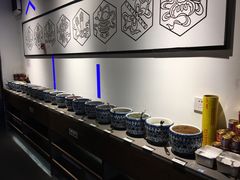 自助调料区-尚尚仙·酸汤猪手·猪肚鸡火锅(华联万柳购物中心店)