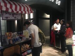 等候区-CGV影城(滨江天街IMAX店)