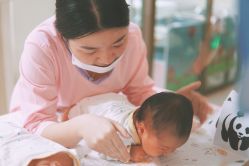 -莉泽月子中心(凯旋江景店)