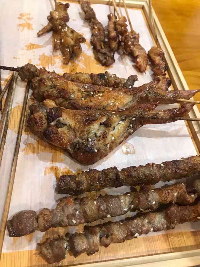 孟哥烧烤61台山生蚝61秘制鸡翅(华强南店)-"新开的一家店,在南华