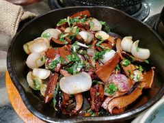 包烧野生牛肝菌-云海肴·汽锅鸡·云南代表菜(美罗城店)