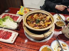 -沙胆彪炭炉牛杂煲(上海日月光广场店)