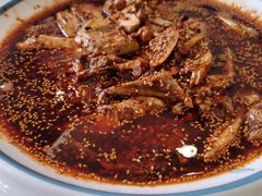 -洪平血旺椒麻鸡雅鱼饭店(熊猫大道店)