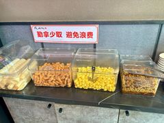 -山河屯铁锅炖·非遗东北菜(南山店)