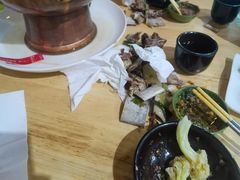 -茂县小辣椒川菜馆-羌家铜锅土火锅