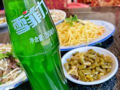 酸豆角-十二忠手拉面(五福店)