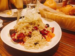 红菜头藜麦沙拉-福龙葡国餐(百老汇店)