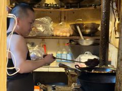 -鸿顺老铁锅美蛙鱼府(解放碑店)