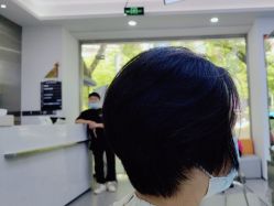 -首脑美发沙龙