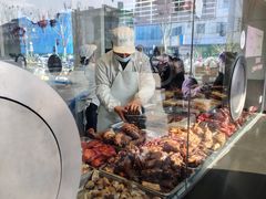 -陆稿荐观前街店
