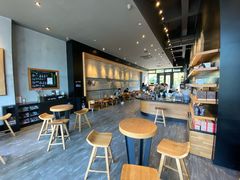 用餐区-星巴克(花木plus乐坊店)