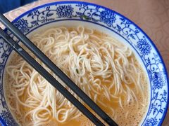 -雪琴面馆富安特色鱼汤面(城中花园店)