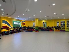 -阿布溜溜·轮滑(21世纪太阳城店)